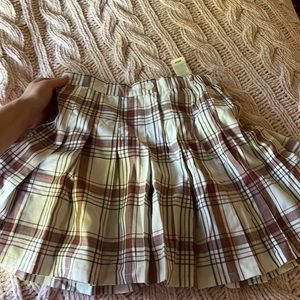 never worn red and black plaid skirt